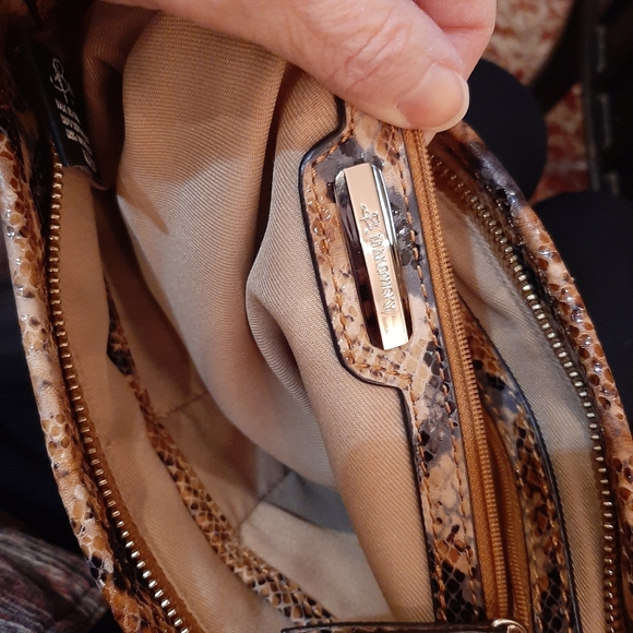 B. Makowsky python bag - Picture 12 of 13